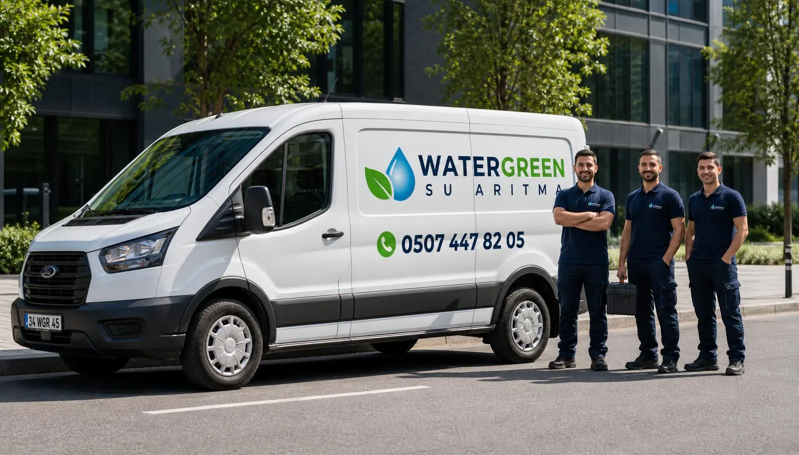 WaterGreen Su Arıtma teknik servis ekibi ve 0507 447 82 05 telefon numaralı markalı servis aracı